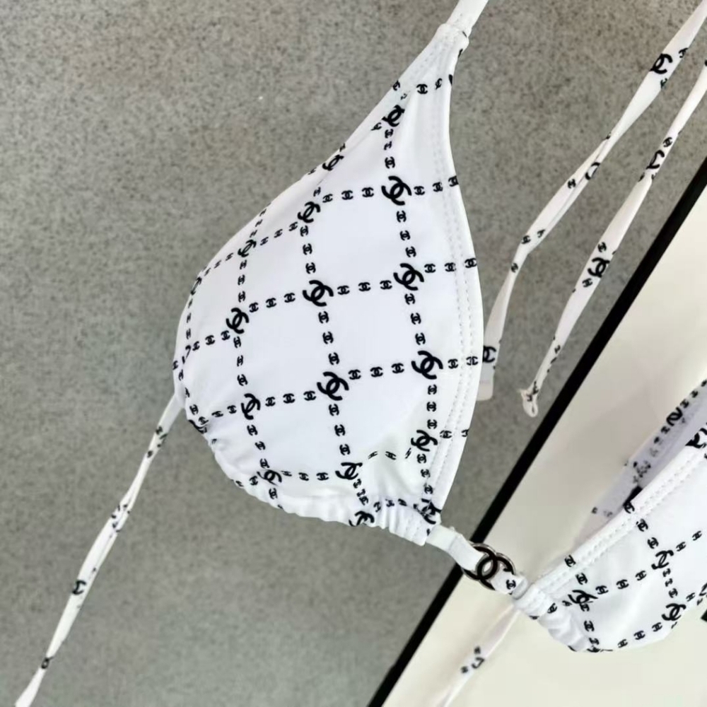 Chanel Interlocking Cc Triangle Bikini - image 5